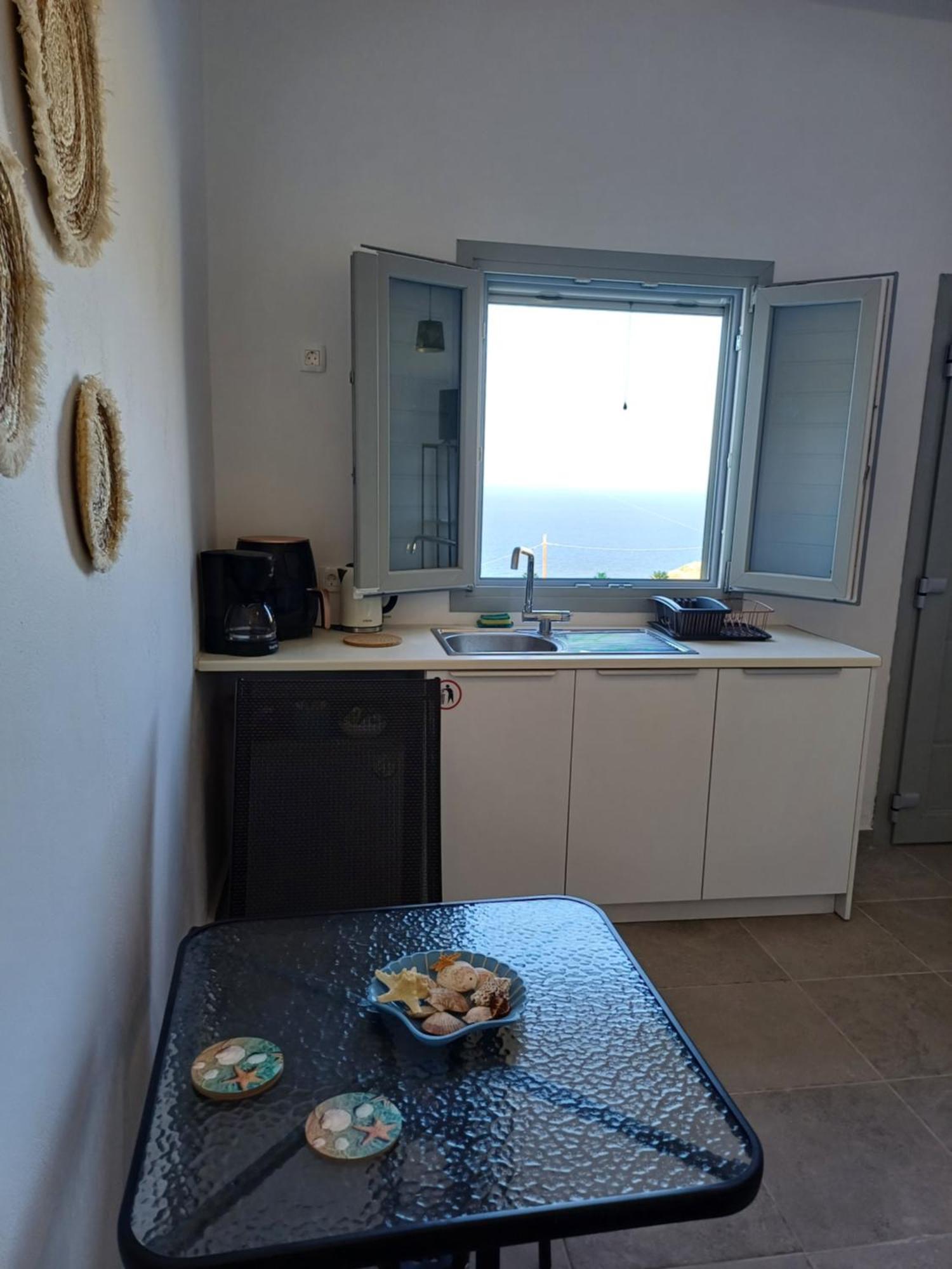 דירות אויה 'Nektarios' Cycladic House With Sunrise And Sea View!! מראה חיצוני תמונה